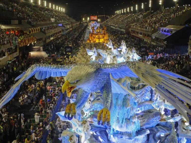 Carnaval 2027 no Rio: Inovação e Envolvimento Comunitário nas Escolas de Samba