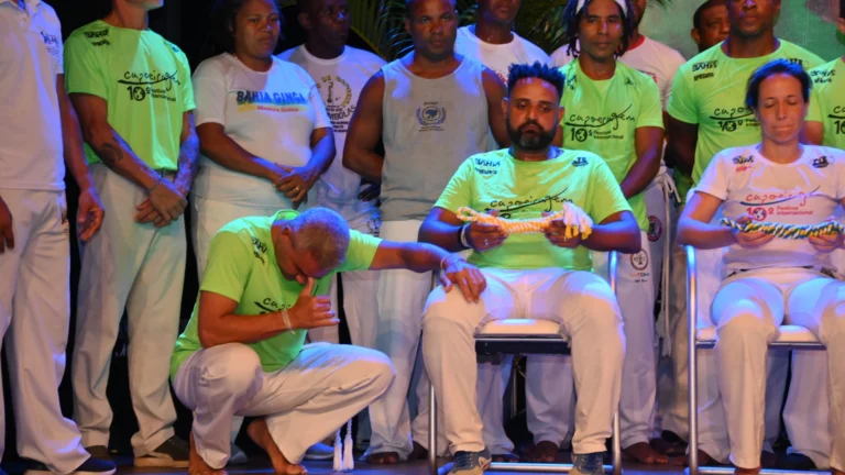 Capoeira contemporânea da Bahia conquista o mundo com arte e cultura Capoeira contemporânea da Bahia conquista o mundo com arte e cultura