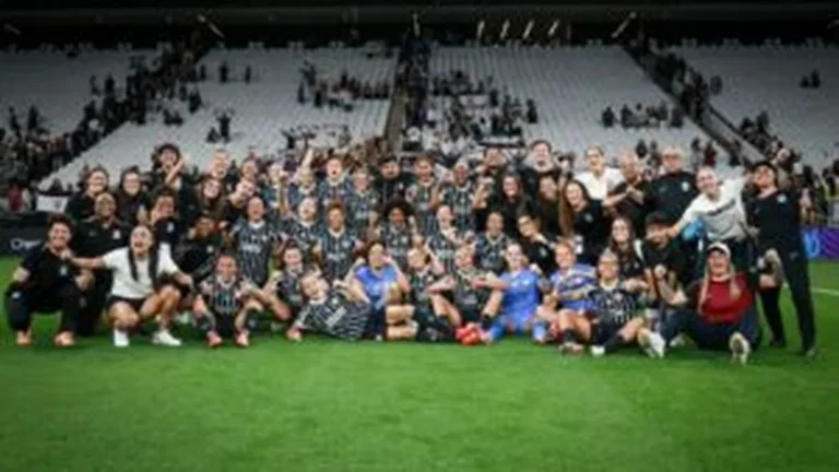 Corinthians vence Bahia e garante 10ª final seguida no Brasileiro Feminino