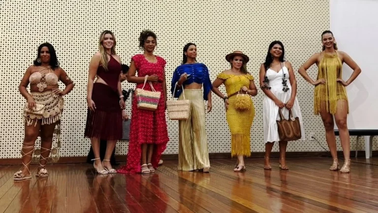 Desfile do Projeto Travessia em Barreiras valoriza criatividade e recursos do Cerrado