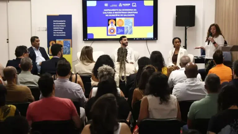 Economia Criativa em Salvador: 1,6 Mil Empresas e 115 Mil Empregos Movimentam a Cidade Economia Criativa em Salvador: 1,6 Mil Empresas e 115 Mil Empregos Movimentam a Cidade