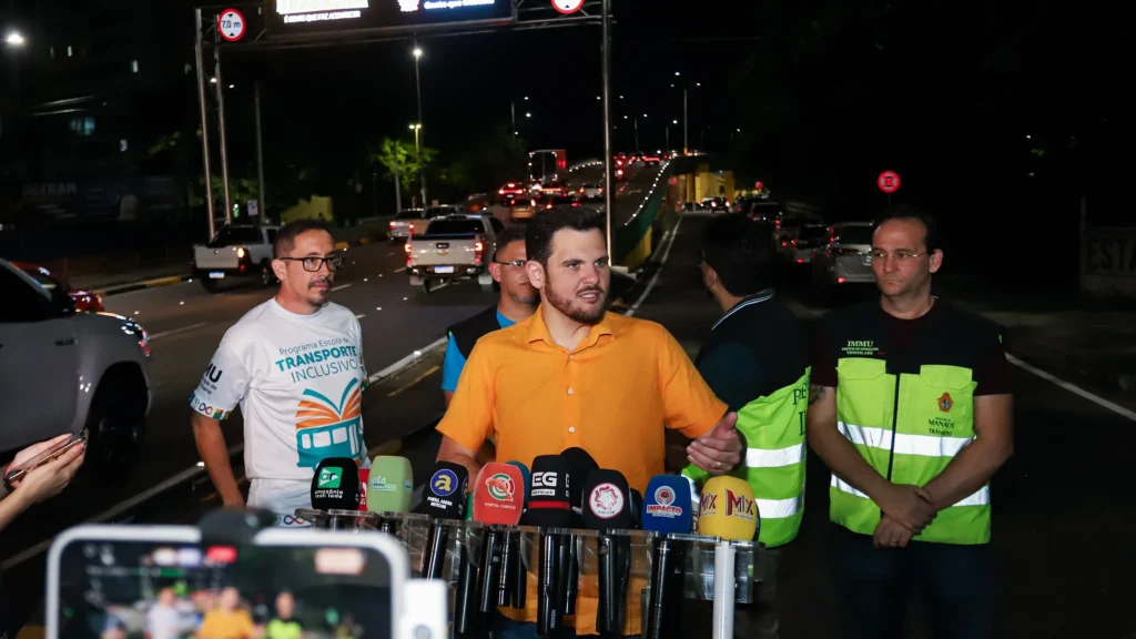 Painéis de Mensagem Variável revolucionam o trânsito em Manaus com informações em tempo real