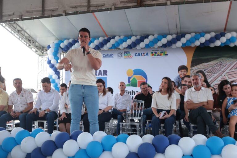 Parceria entre Estado e Município Resulta na Entrega de 500 Moradias em Caruaru