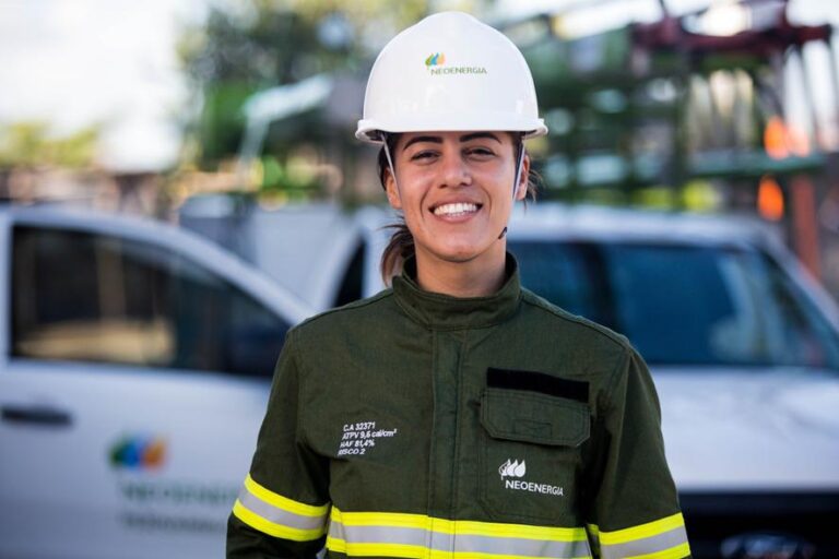 Último Dia de Inscrições: Escola de Eletricistas da Neoenergia em Caruaru Último Dia de Inscrições: Escola de Eletricistas da Neoenergia em Caruaru