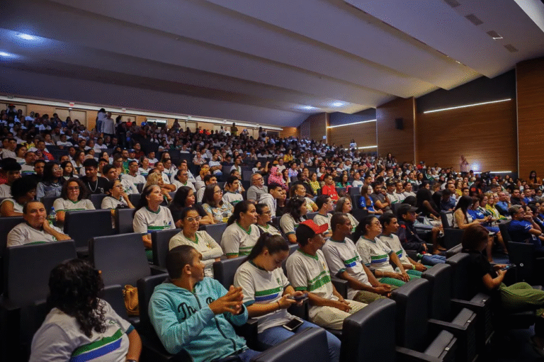 Matrículas Abertas para Educação de Jovens e Adultos em Caruaru: Garanta sua Vaga! Matrículas Abertas para Educação de Jovens e Adultos em Caruaru: Garanta sua Vaga!