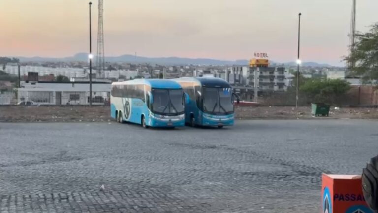 Progresso Assume Linhas de Ônibus Após Irregularidades da Logo Caruaruense Progresso Assume Linhas de Ônibus Após Irregularidades da Logo Caruaruense