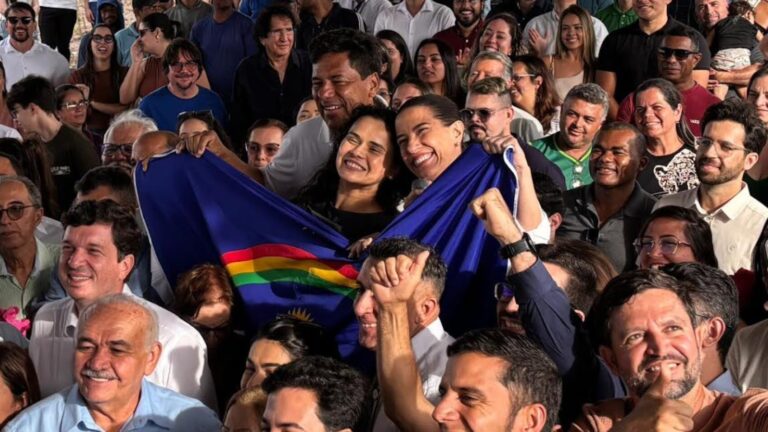 Raquel Lyra e Lucielle Laurentino Comemoram Entrega da Adutora do Agreste em Bezerros Raquel Lyra e Lucielle Laurentino Comemoram Entrega da Adutora do Agreste em Bezerros