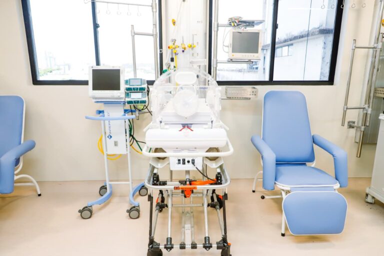 Raquel Lyra Inaugura UTIs Neonatais Requalificadas no Hospital Barão de Lucena em Recife