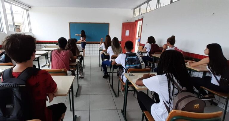 Professores da Rede Estadual de Santa Catarina Receberão Formação em Educação Ambiental Professores da Rede Estadual de Santa Catarina Receberão Formação em Educação Ambiental