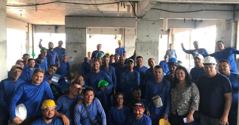Serviços de Saúde em Maceió: Atenção ao Trabalhador no Benedito Bentes Serviços de Saúde em Maceió: Atenção ao Trabalhador no Benedito Bentes