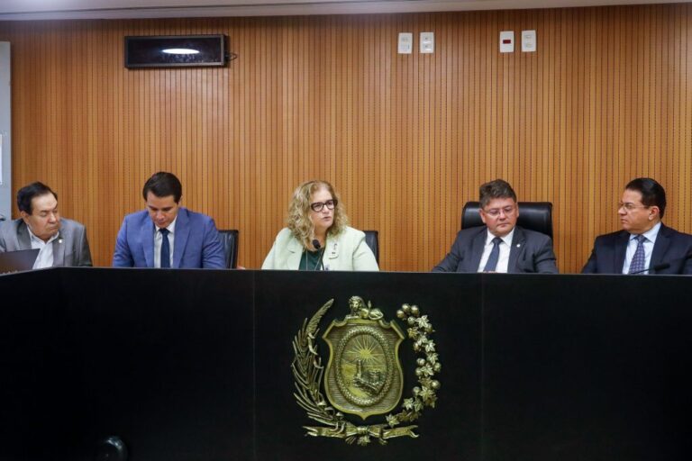 Investimento de R$ 518 Milhões e Redução de Filas para Exames Marcam Balanço da Saúde em Pernambuco Investimento de R$ 518 Milhões e Redução de Filas para Exames Marcam Balanço da Saúde em Pernambuco