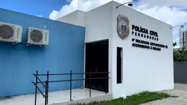 Professor de Futebol é Detido por Abuso de Menores em Caruaru Professor de Futebol é Detido por Abuso de Menores em Caruaru