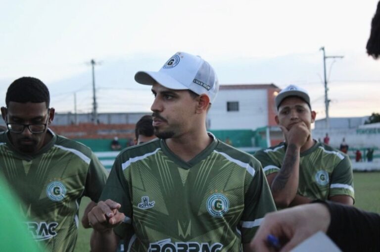 Steve Bezerrense é Reconhecido como Melhor Técnico do Futebol Sergipano