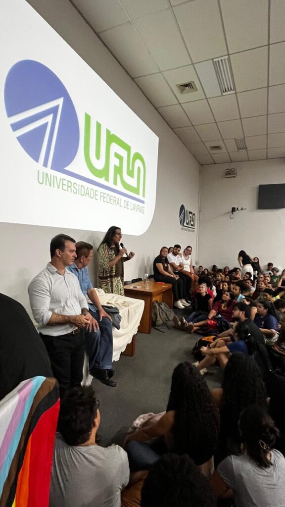 UFLA Recebe Duda Salabert: Educação, Diversidade e Democracia em Debate UFLA Recebe Duda Salabert: Educação, Diversidade e Democracia em Debate