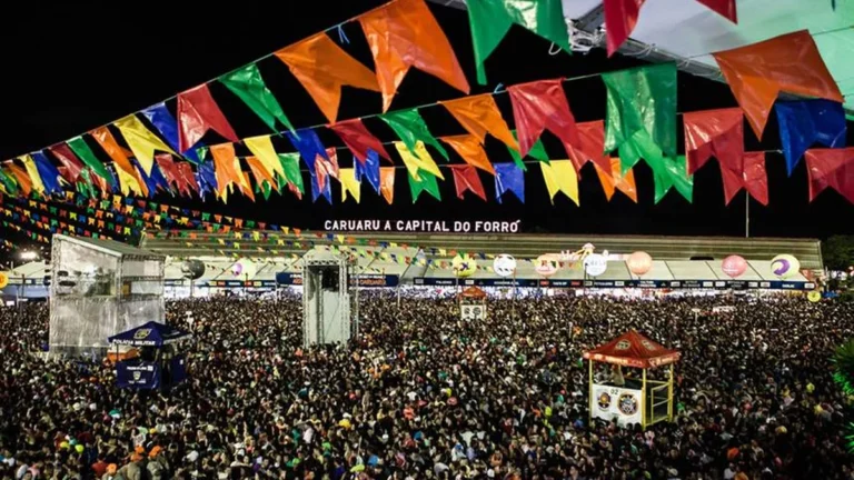 Artistas de Caruaru se posicionam contra prazo estendido para pagamento no São João