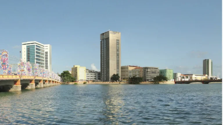 Economia de Baixa Altitude: Pernambuco na Corrida pela Nova Infraestrutura Econômica