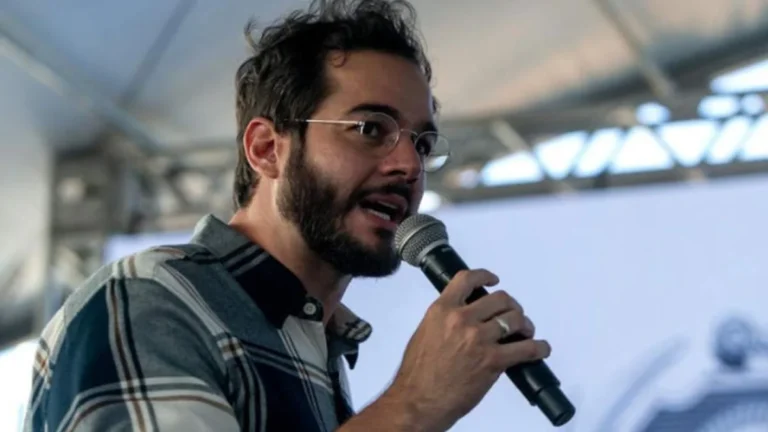 TRE-PE determina remoção de posts pagos de Marília Arraes contra Túlio Gadêlha TRE-PE determina remoção de posts pagos de Marília Arraes contra Túlio Gadêlha