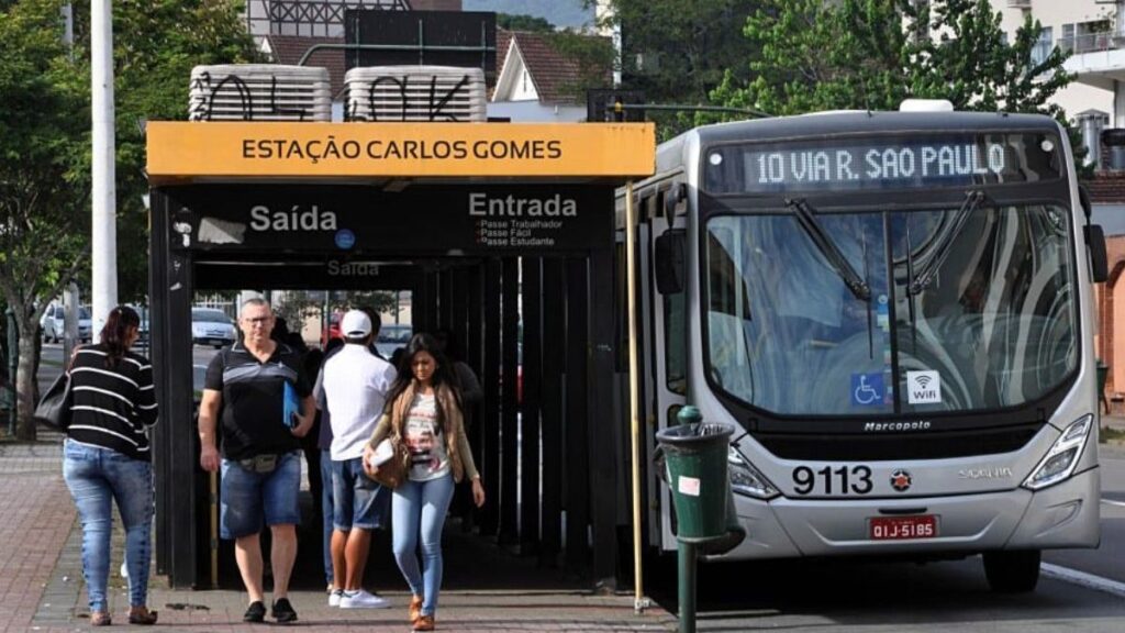Veto à Gratuidade no Transporte Público para Portadores de Parkinson em SC