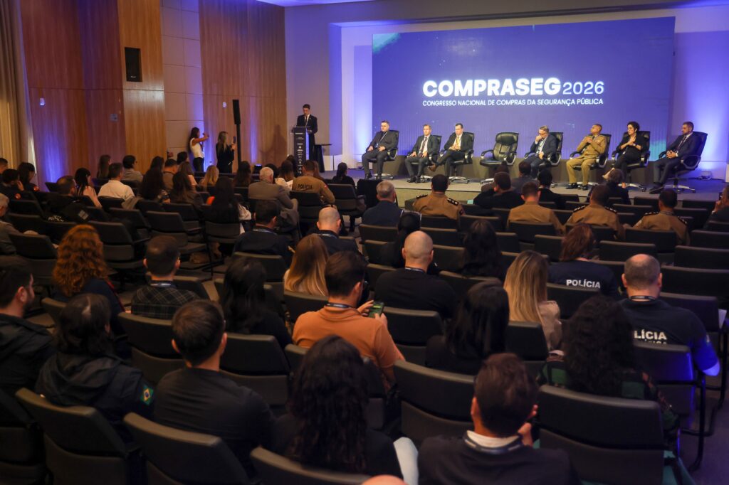 Congresso em Florianópolis: Tecnologia e Compras na Segurança Pública em Foco