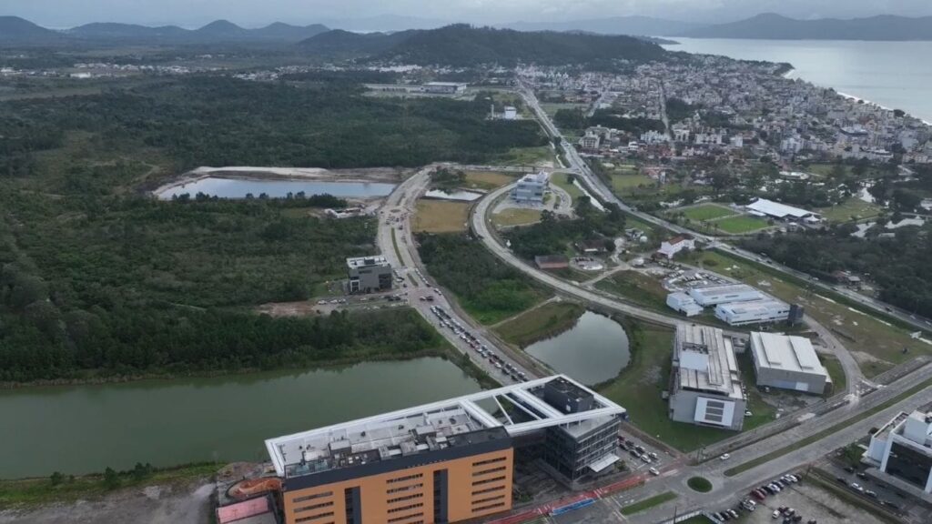 Evento em SC Explora Oportunidades em PPPs e Concessões Evento em SC Explora Oportunidades em PPPs e Concessões