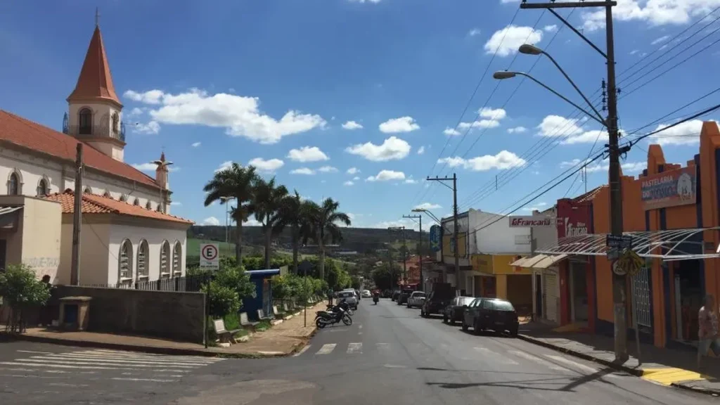 Patrocínio Paulista: A Cidade onde o Silêncio e a Natureza se Encontram Patrocínio Paulista: A Cidade onde o Silêncio e a Natureza se Encontram