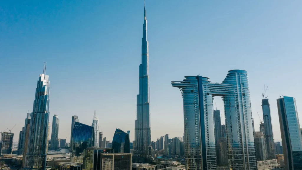 Burj Khalifa: O Gigante de Dubai que Revoluciona a Arquitetura Mundial