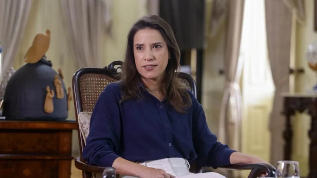 Justiça ordena remoção de vídeo de Raquel Lyra que simulava direito de resposta Justiça ordena remoção de vídeo de Raquel Lyra que simulava direito de resposta