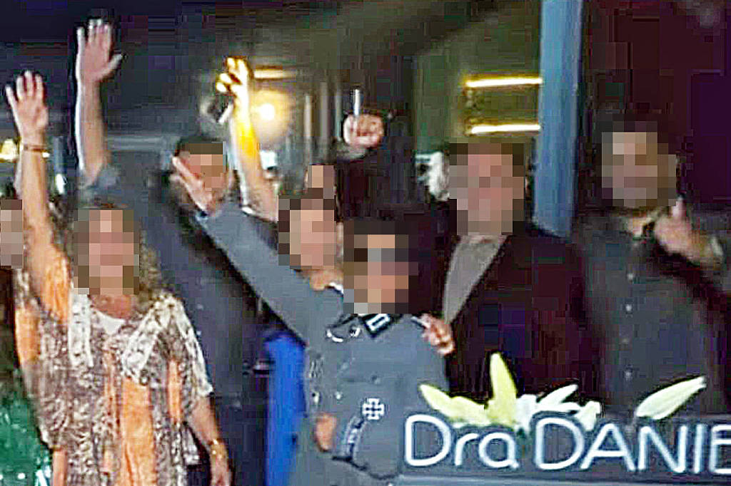 Investigação em Andamento: Adolescente Usou Traje Nazista em Formatura no RN Investigação em Andamento: Adolescente Usou Traje Nazista em Formatura no RN