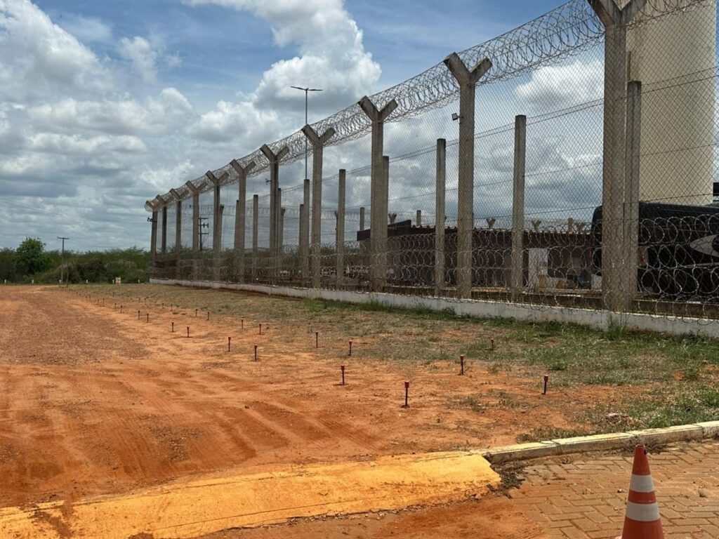 Obras de Segurança no Sistema Prisional de Mossoró: Atrasos e Expectativas Obras de Segurança no Sistema Prisional de Mossoró: Atrasos e Expectativas