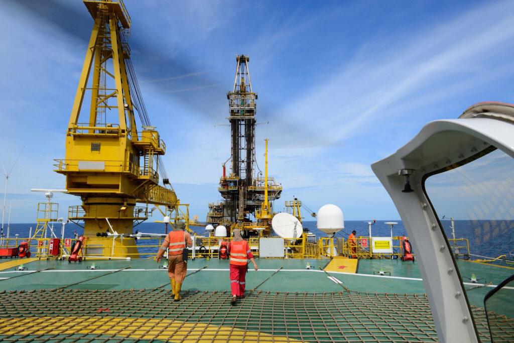 Petróleo: O Ouro Negro que Transforma a Economia Brasileira em 2024