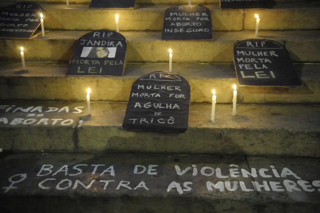 A Luta das Mulheres: Mobilizações do 8 de Março Ganham Força pelo Brasil A Luta das Mulheres: Mobilizações do 8 de Março Ganham Força pelo Brasil