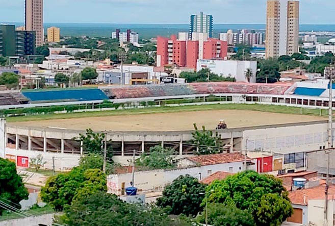 Análise da Proposta para o Nogueirão Enquanto Estádio Permanece Sub Judice Análise da Proposta para o Nogueirão Enquanto Estádio Permanece Sub Judice