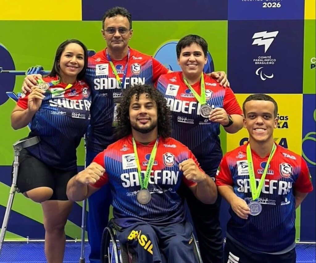 Atletas da Sadef Iniciam Temporada com Medalhas em Halterofilismo e Taekwondo Atletas da Sadef Iniciam Temporada com Medalhas em Halterofilismo e Taekwondo
