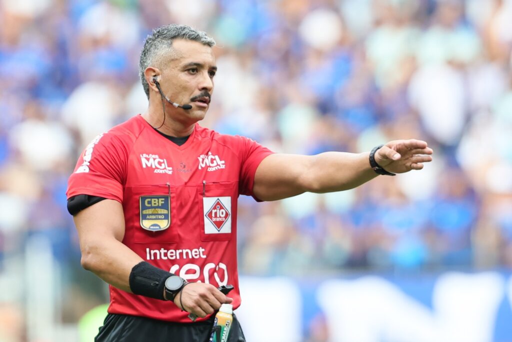 Finais do Campeonato Potiguar 2026: VAR em Campo e Arbitragem de Felipe Fernandes de Lima Finais do Campeonato Potiguar 2026: VAR em Campo e Arbitragem de Felipe Fernandes de Lima