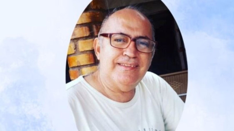 Morre Carlos Augusto, o ‘Amigão’, ícone do rádio cearense Morre Carlos Augusto, o ‘Amigão’, ícone do rádio cearense