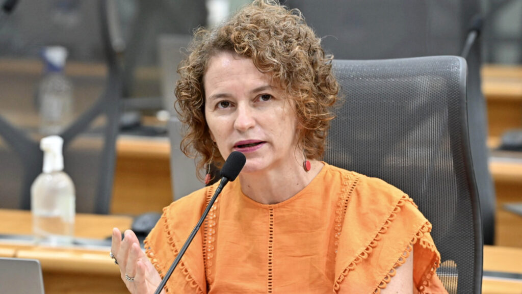 Avanços na Gestão de Fátima Bezerra: Isolda Dantas Destaca Melhorias no RN Apesar da Polarização Avanços na Gestão de Fátima Bezerra: Isolda Dantas Destaca Melhorias no RN Apesar da Polarização
