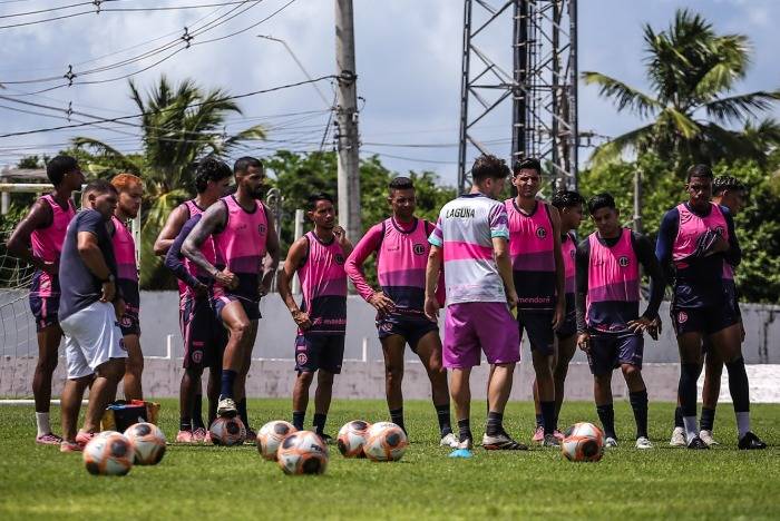 Laguna Inicia Reformulação do Elenco e Anuncia Reforços para a Série D Laguna Inicia Reformulação do Elenco e Anuncia Reforços para a Série D