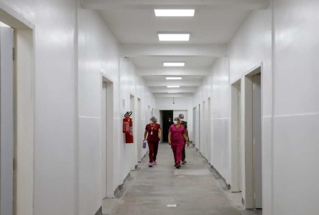 Nova ala de enfermarias do Hospital Tarcísio Maia é finalizada | Avanços na Saúde de Mossoró