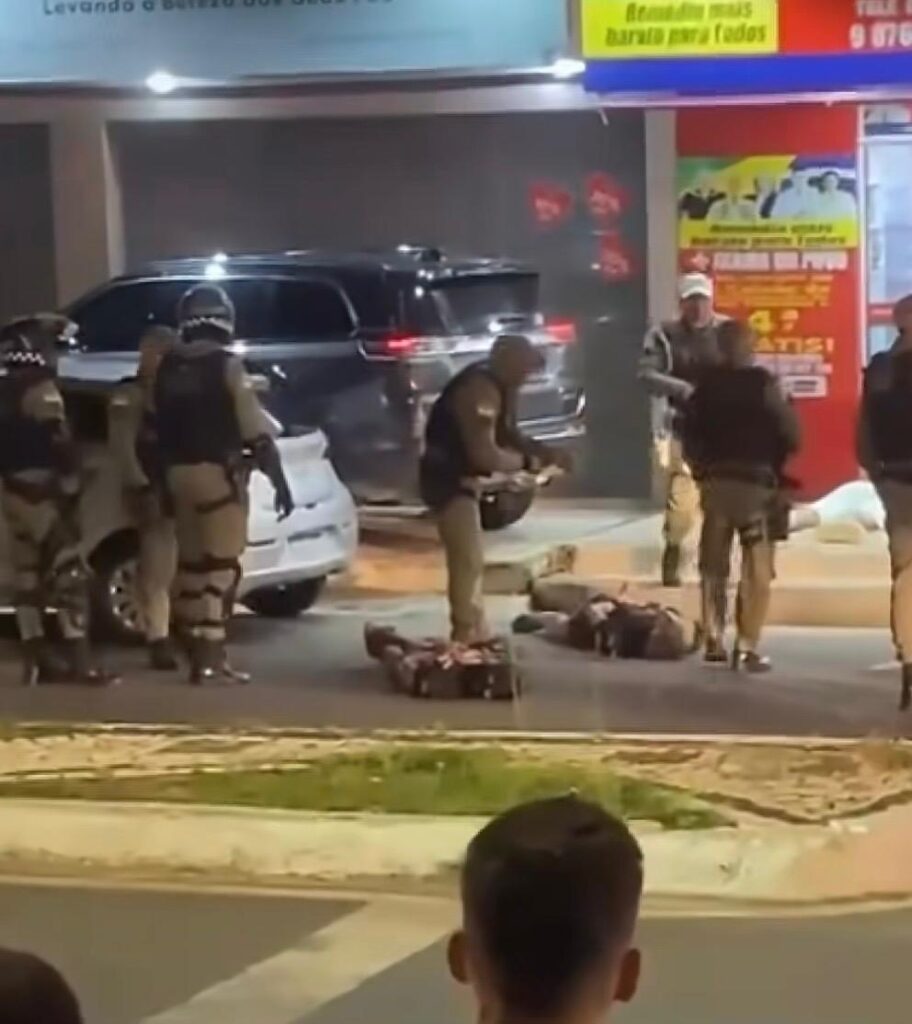Perseguição Policial em Mossoró: Quatro Detidos e Um Ferido Perseguição Policial em Mossoró: Quatro Detidos e Um Ferido