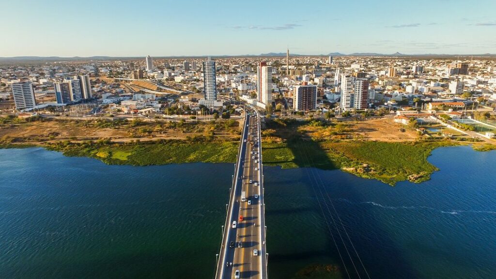 Recife Expande Malha Aérea com Novos Voos Diretos para Petrolina e Mossoró