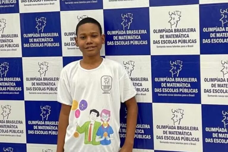 Estudante da Bahia Brilha e Conquista Ouro na Olimpíada de Matemática Estudante da Bahia Brilha e Conquista Ouro na Olimpíada de Matemática