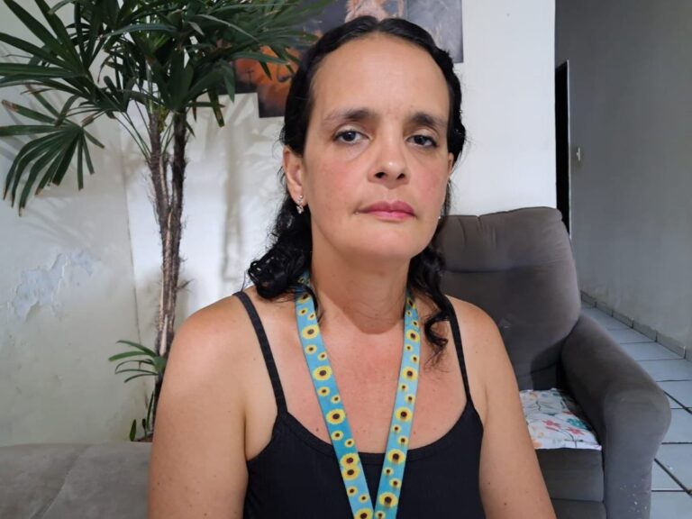 Mãe Lança Campanha para Arcar com Tratamento da Filha com Cisto Hemorrágico em Feira de Santana