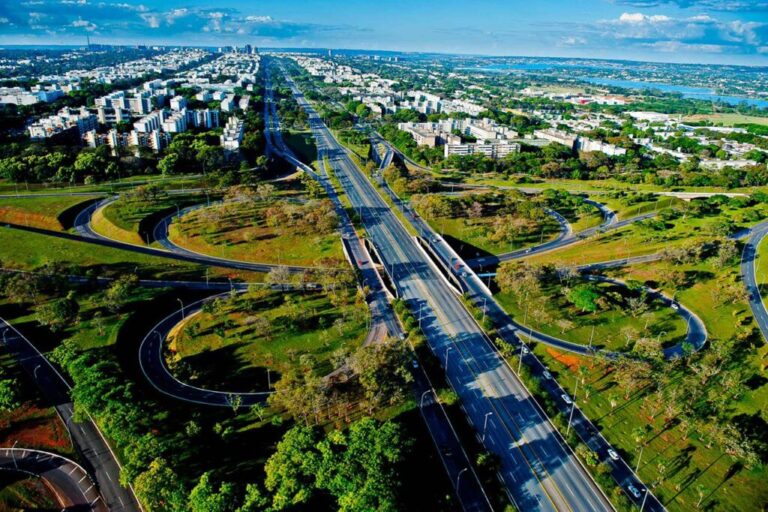 Expectativas para a Política do Distrito Federal em 2026: Desafios e Cortes Orçamentários Expectativas para a Política do Distrito Federal em 2026: Desafios e Cortes Orçamentários