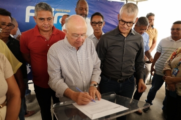 Feira de Santana Anuncia Reinício de Obras de Creche com Capacidade para 300 Alunos Feira de Santana Anuncia Reinício de Obras de Creche com Capacidade para 300 Alunos