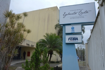 Funtitec Assina Ordem de Serviço para Implantação de Biblioteca Digital em Feira de Santana Funtitec Assina Ordem de Serviço para Implantação de Biblioteca Digital em Feira de Santana