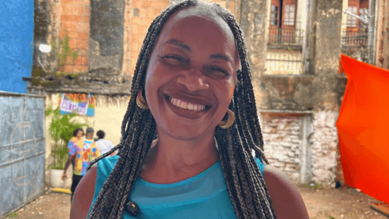 Olívia Santana Critica Política Armamentista Após Morte de Capitão da PM Olívia Santana Critica Política Armamentista Após Morte de Capitão da PM