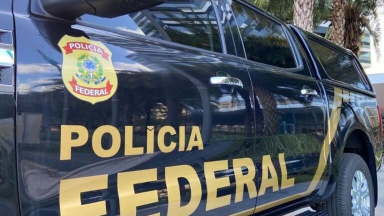 Polícia Federal Prende Quatro Suspeitos de Furtos em Terminais da Caixa na Bahia Polícia Federal Prende Quatro Suspeitos de Furtos em Terminais da Caixa na Bahia