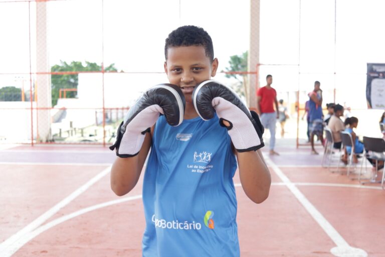 Projeto Oportunidade Através do Esporte inicia novo ciclo e transforma a vida de 550 jovens