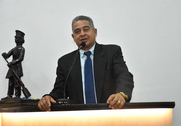 Vereador de Feira de Santana Sofre Acidente com Motocicleta em Salvador Vereador de Feira de Santana Sofre Acidente com Motocicleta em Salvador