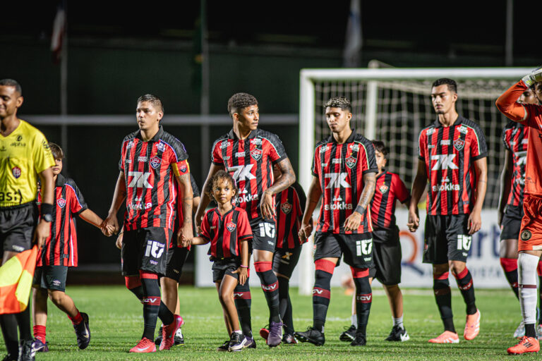 Vitória Fora do G-4: Reforços no Time Alternativo do Baianão